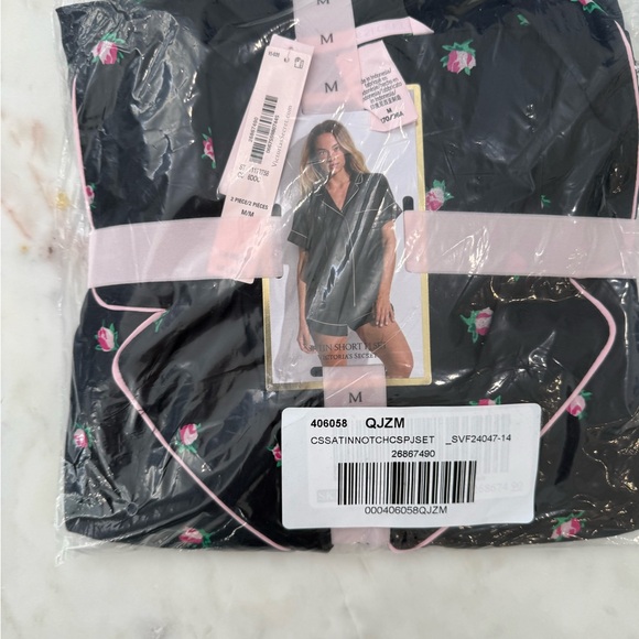 Victoria’s Secret Rosettes Black Satin Pajama Set-Medium - Picture 8 of 9